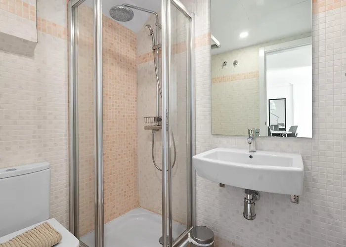 Sea View & Mountain View With Private Jacuzzi - Sunset Golf, 에스테포나