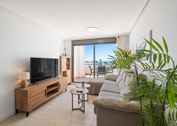 아파트 Sea View & Mountain View With Private Jacuzzi - Sunset Golf, *